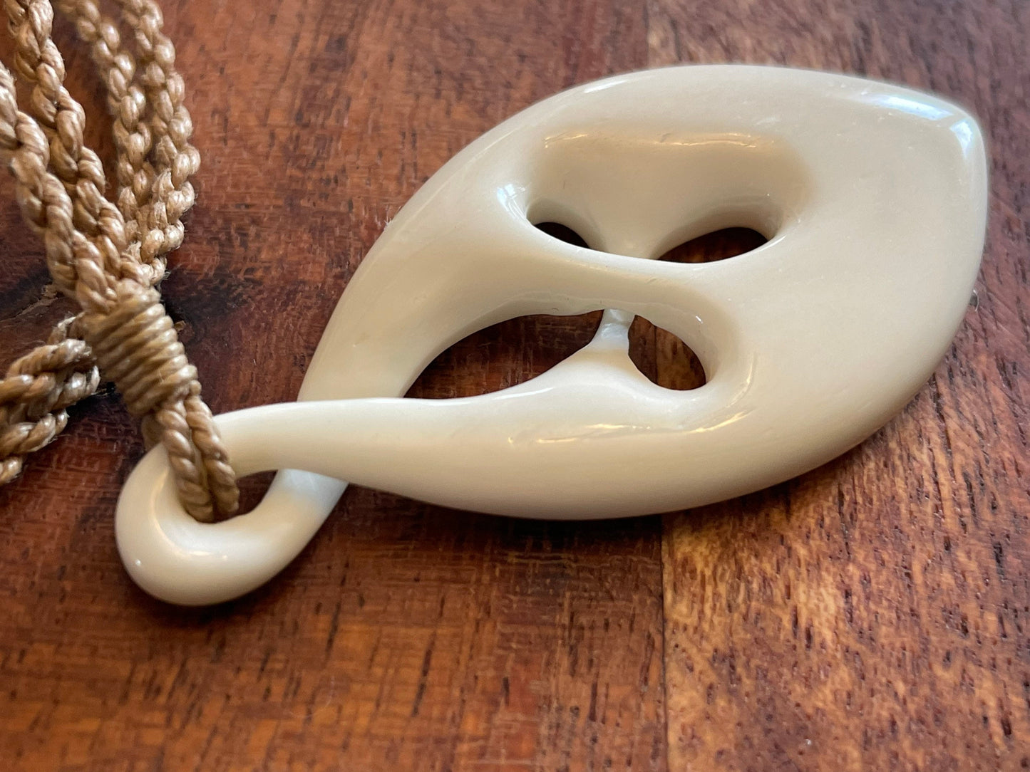 Unique Traditional Polynesian Hand Carved Solid Bone Pikura (Infinity Friends) Adjustable Necklace