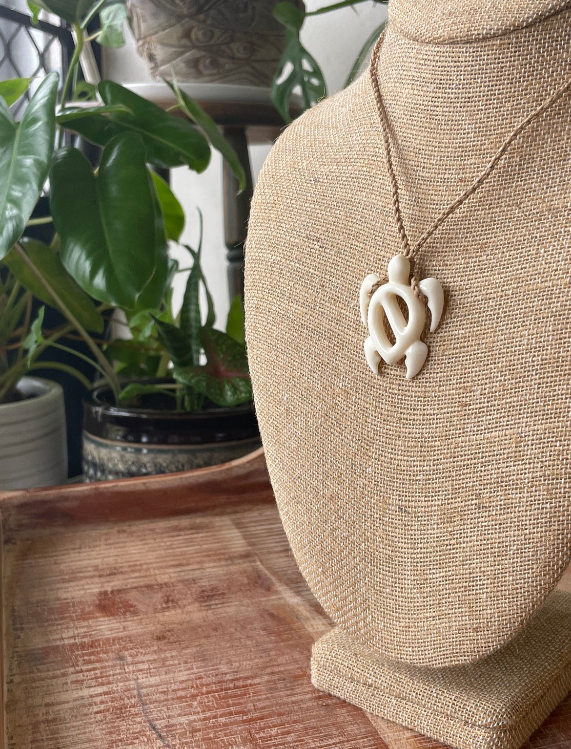 Diver’s Hand Carved Solid Bone Polynesian & Micronesian Dive Flag Turtle Necklace