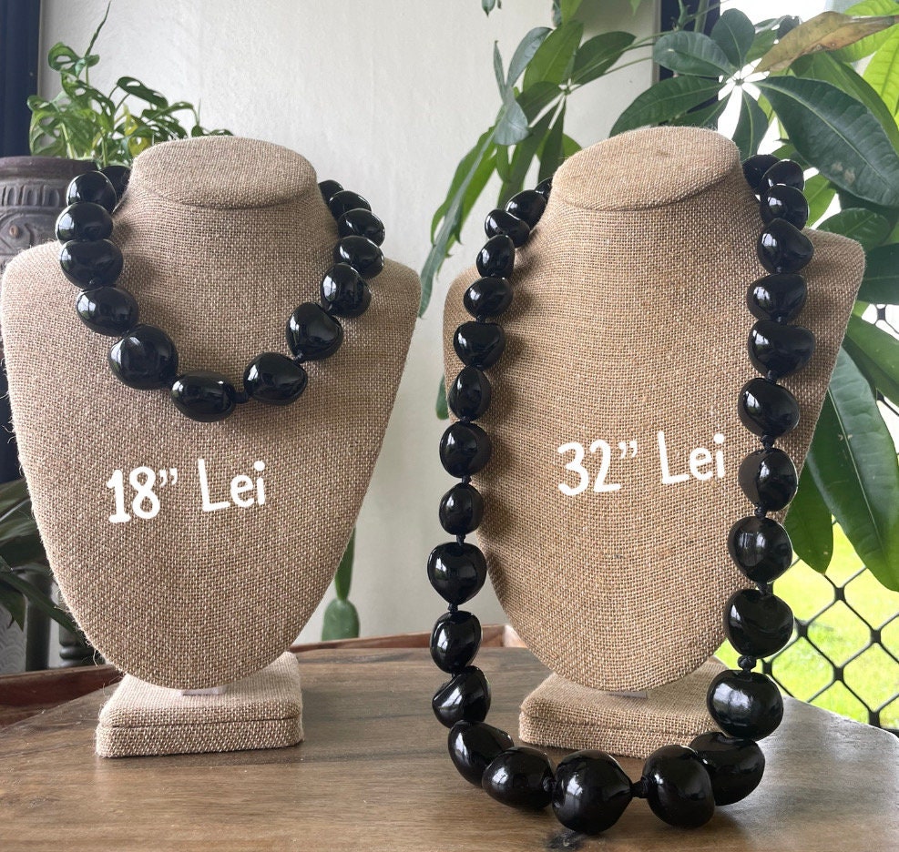 Chamorro Kukui Nut Lei – Guamanian Pendant Necklace