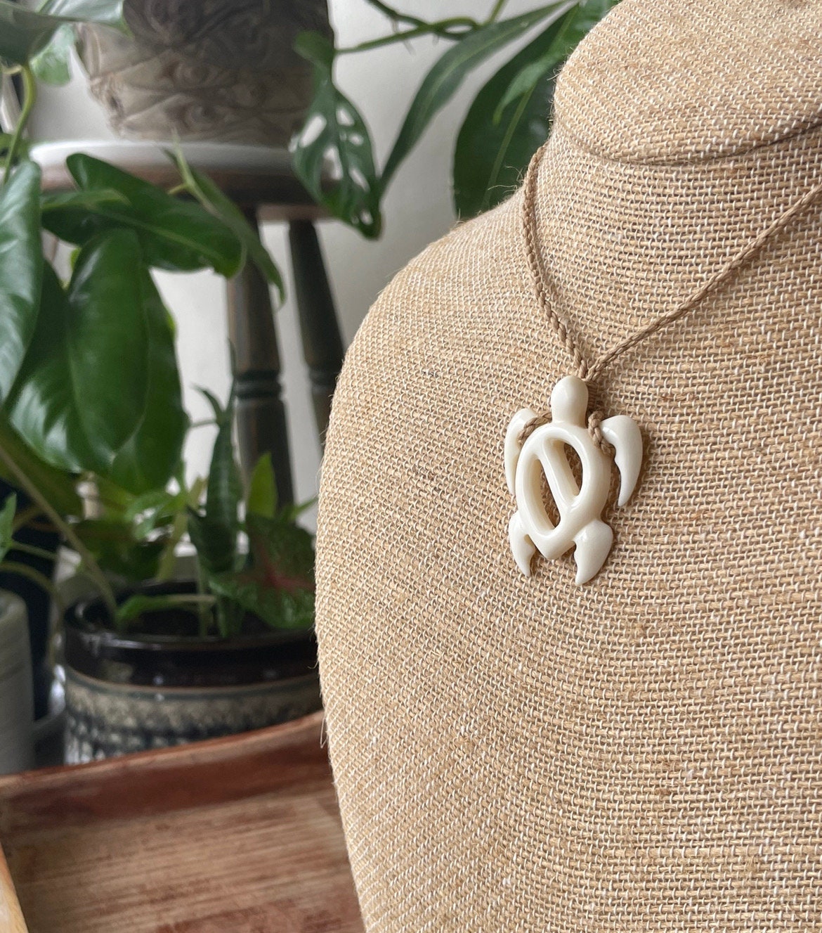 Diver’s Hand Carved Solid Bone Polynesian & Micronesian Dive Flag Turtle Necklace