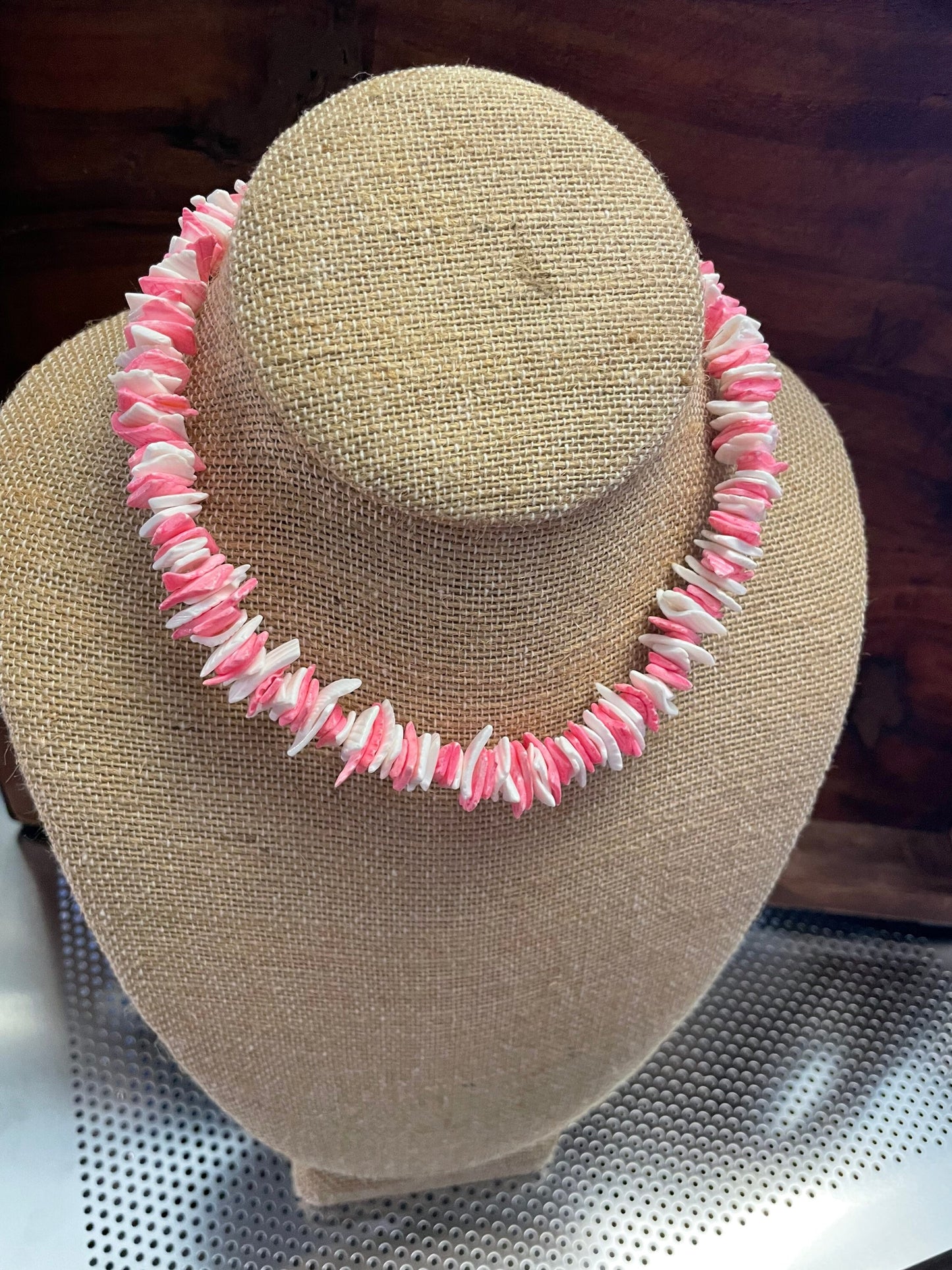 Chic Feminine Pink and White Classic Puka Shell Necklace