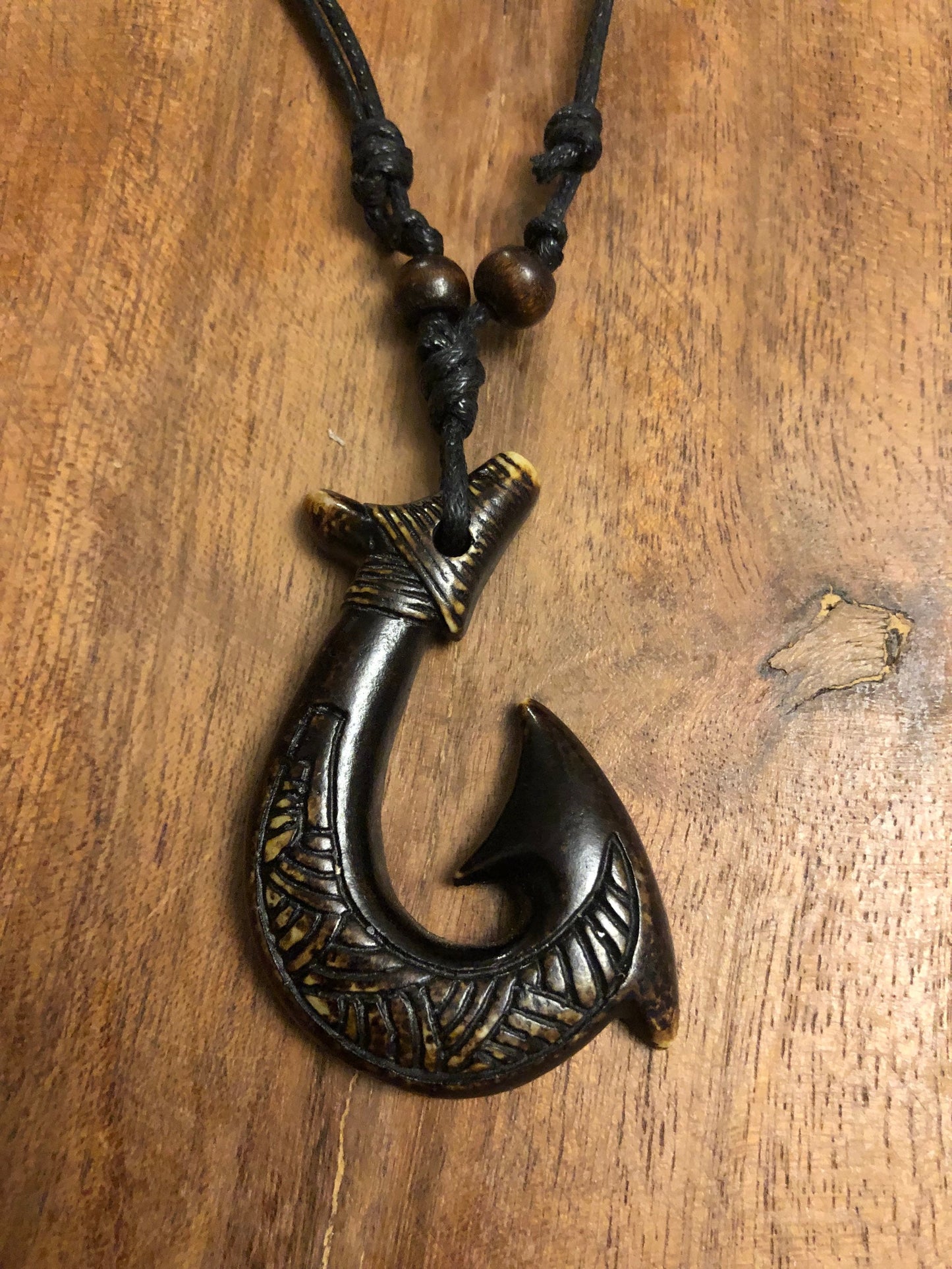 Polynesian Makau Fish Hook Necklace, Buffalo Bone & Resin, Adjustable