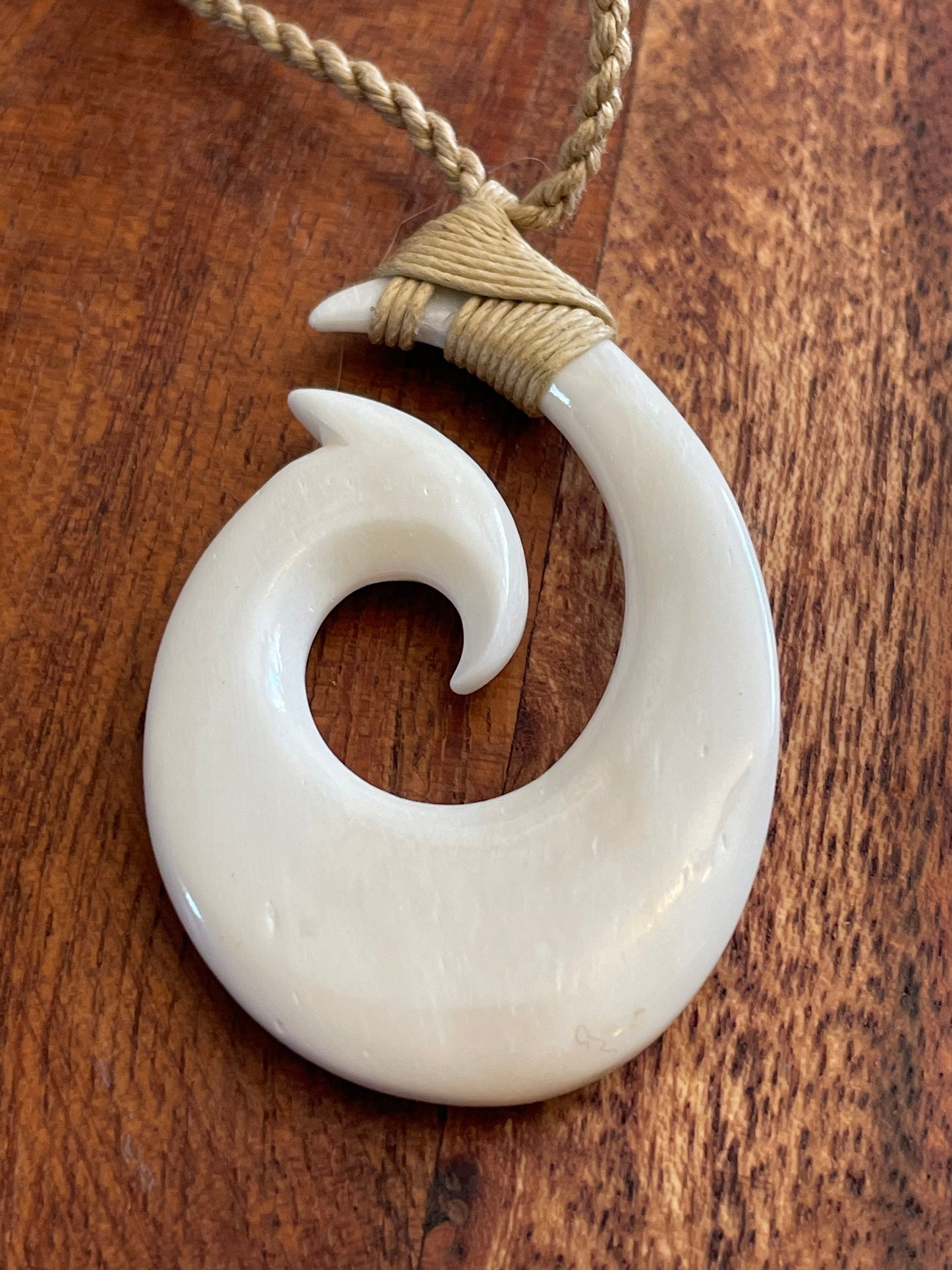 Hand Carved Buffalo Bone Fish Hook Necklace – Polynesian Koru Hei Makau