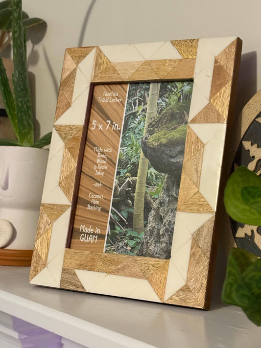 Polynesian Bone & Wood Inlay Picture Frame (5x7)
