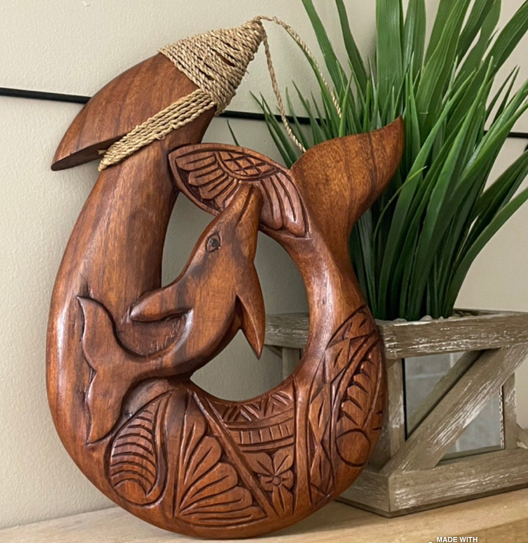 Hand-Carved Sea Hibiscus Wood Makau – Dolphin Tribal Design