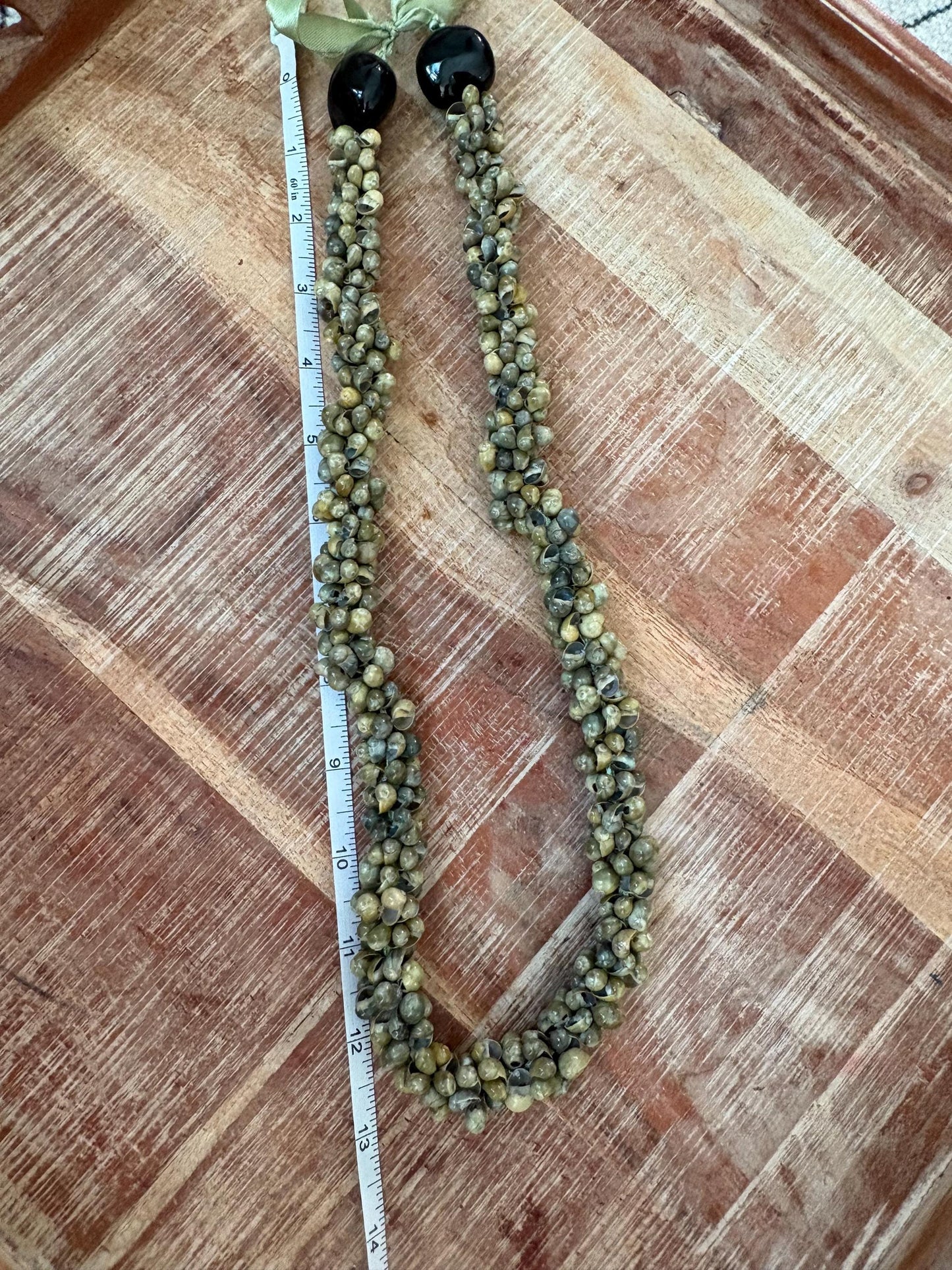 Sage Green Mongo Shell Lei Necklace – Adjustable Ribbon Tie