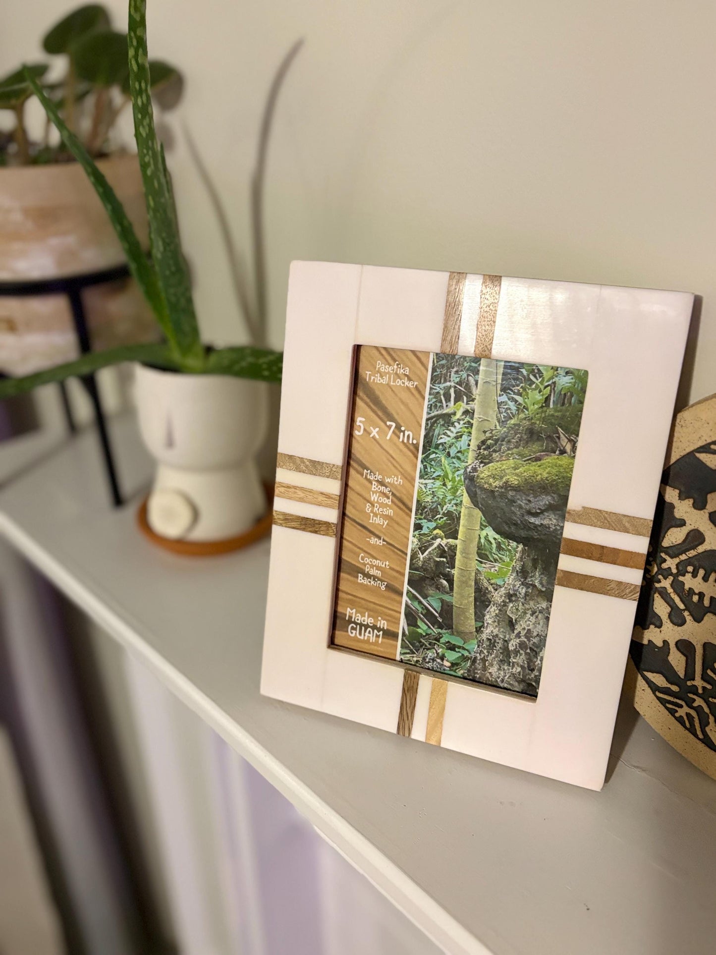 Polynesian Bone & Wood Inlay Picture Frame (5x7)