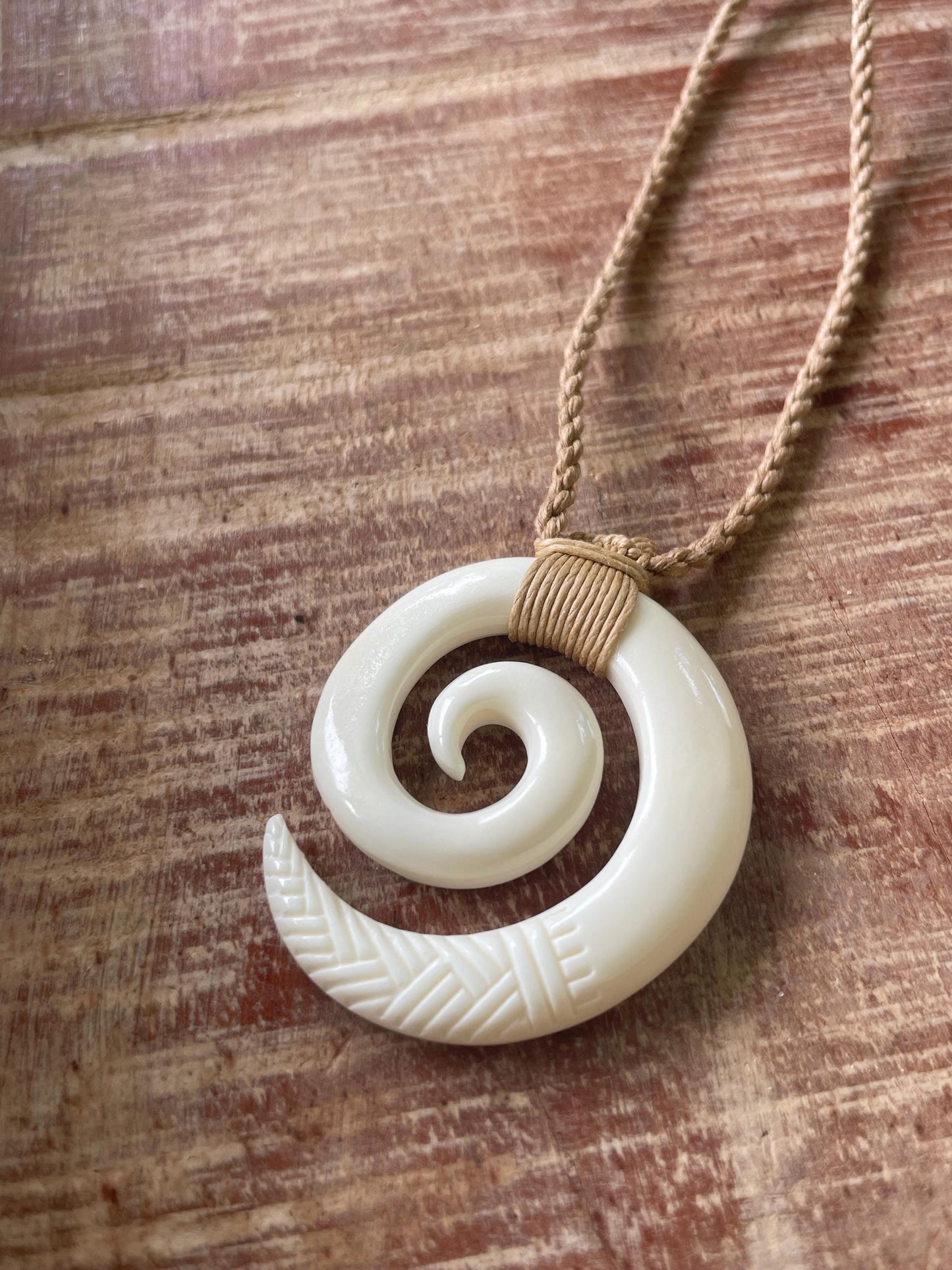 Hand Carved Buffalo Bone Koru Necklace – Maori Fern Pendant