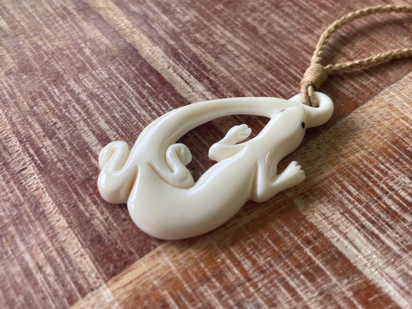 Traditional Lizard (Luck & Fortune) Solid Hand Carved Buffalo Bone Polynesian Adjustable Necklace