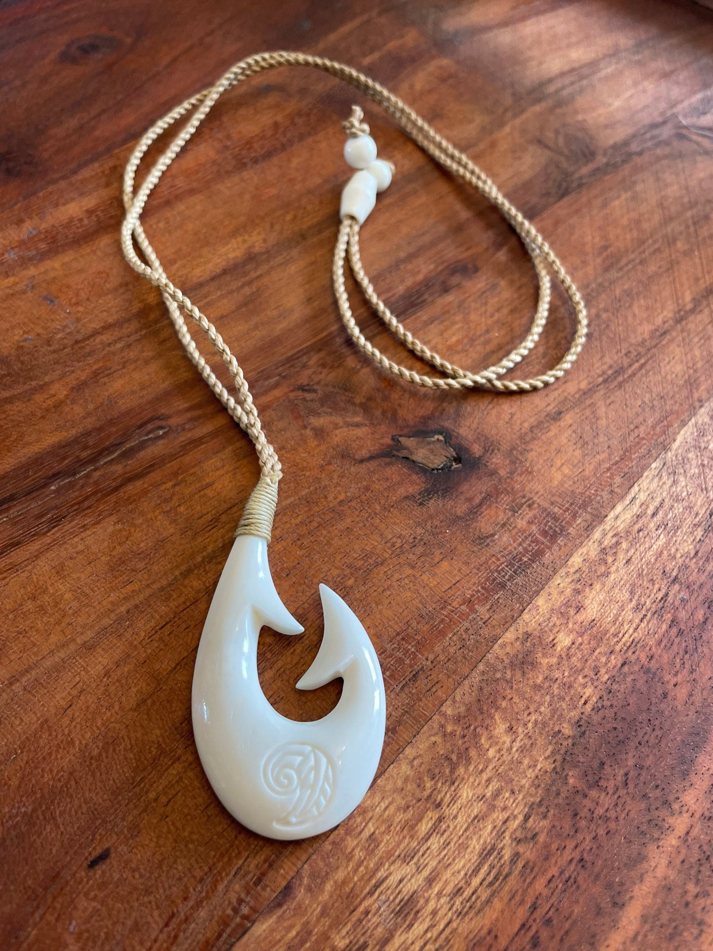 Hand Carved Buffalo Bone Fish Hook Necklace – Koru Fern Design