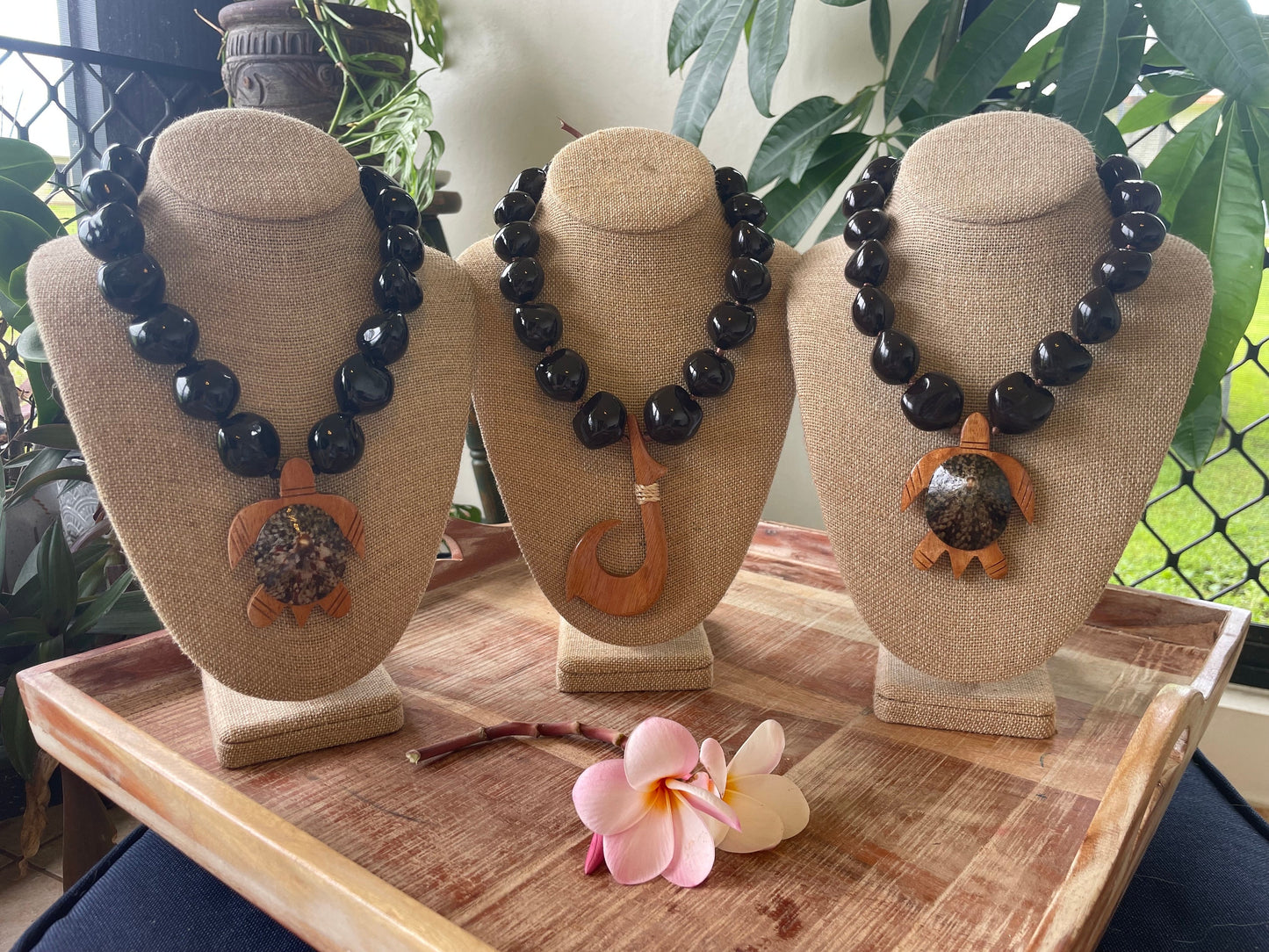 Kukui Nut Lei, Fish Hook or Sea Turtle Pendant, Albesia Wood & Shell