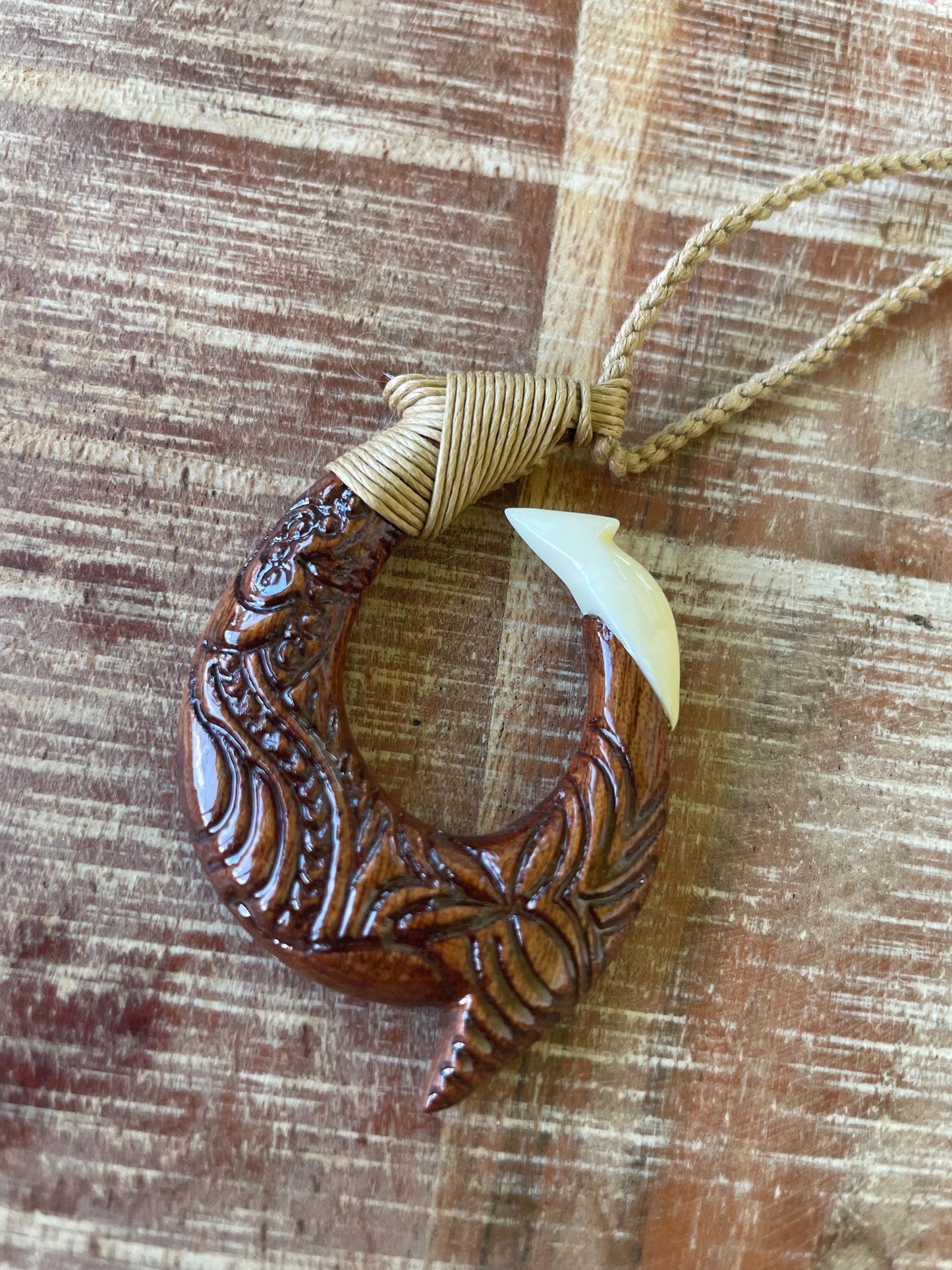 Handcarved Bone & Koa Wood Makau Pendant – Hawaiian Fish Hook Necklace