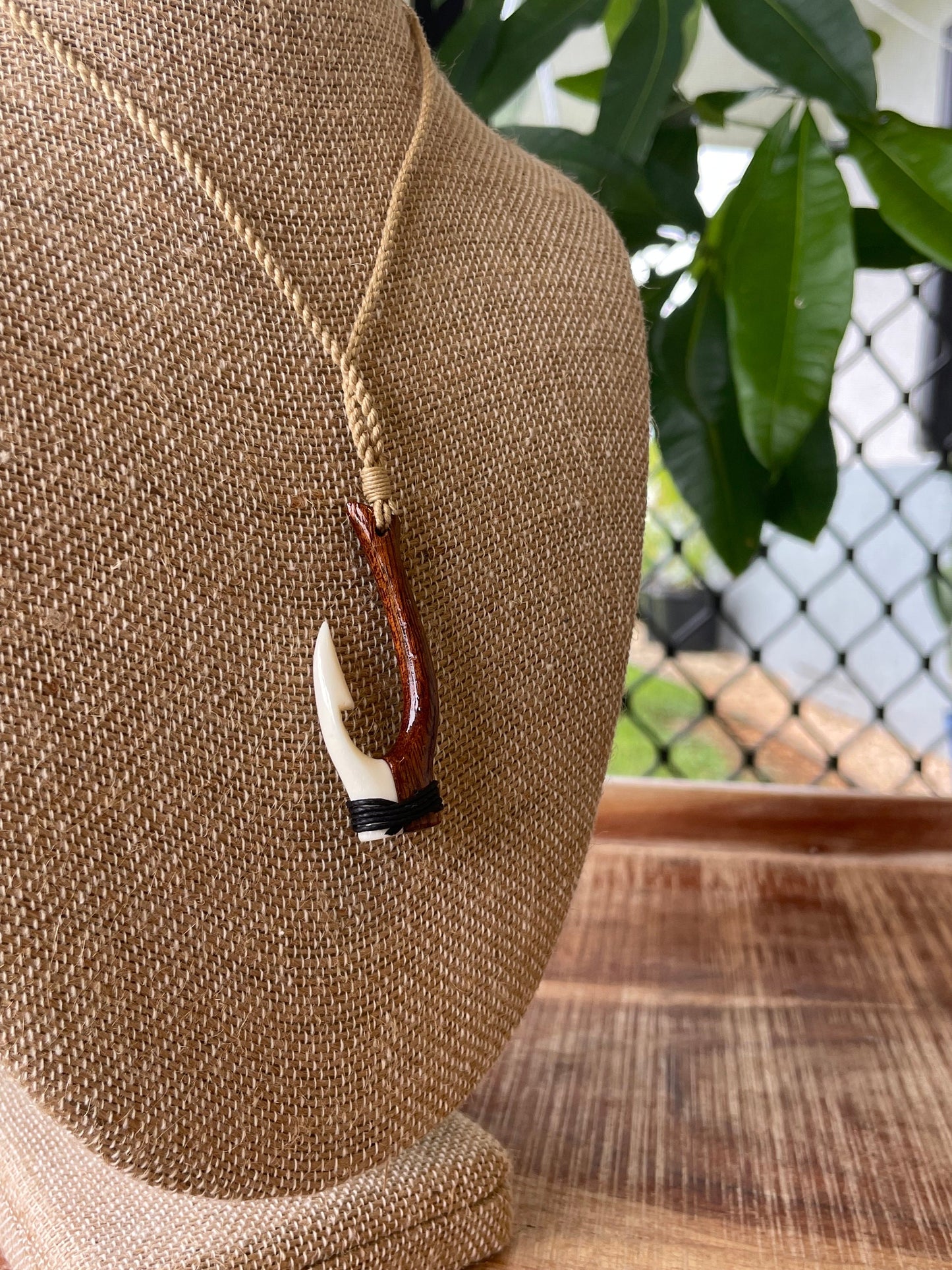 Hand Carved Koa Wood & Buffalo Bone Makau Necklace – Polynesian Fish Hook
