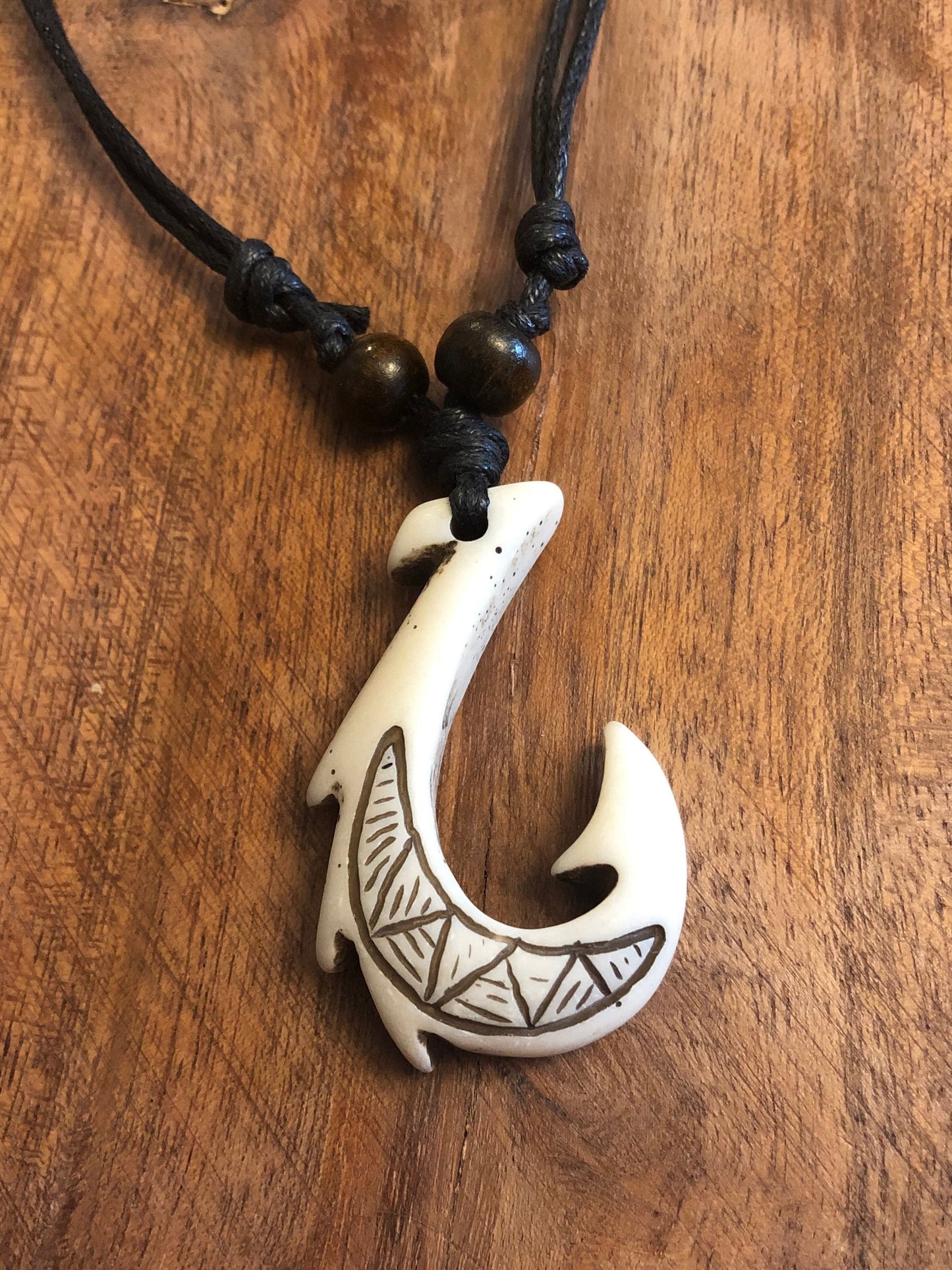 Polynesian Makau Fish Hook Necklace - Buffalo Bone & Resin